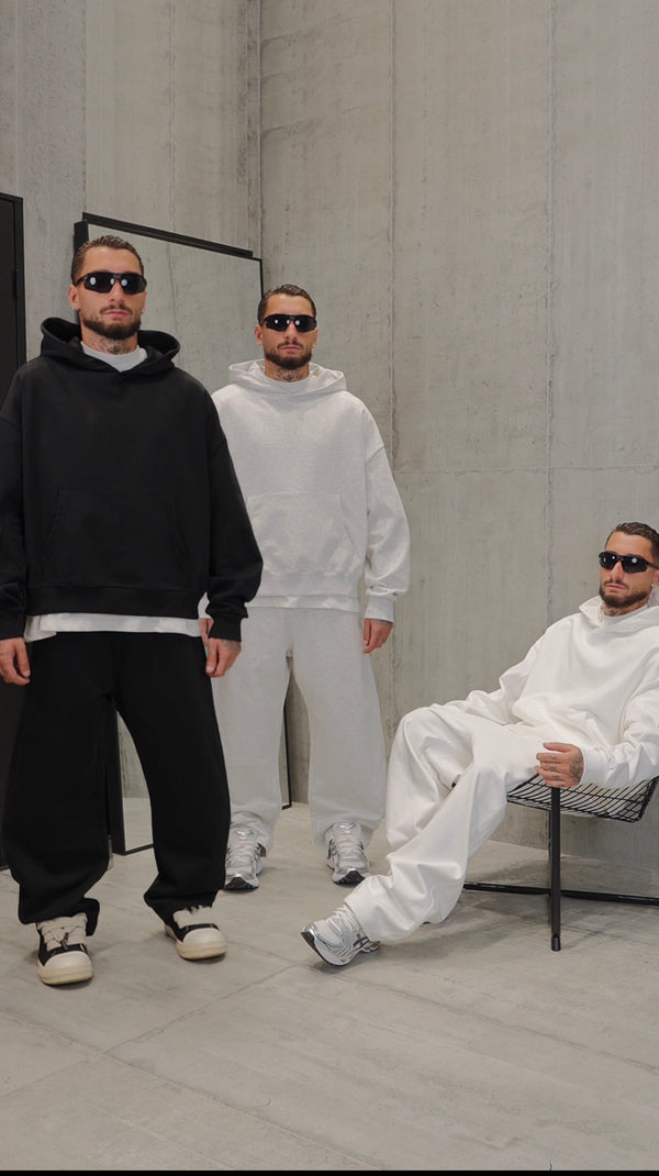 TRACKSUIT COMFY