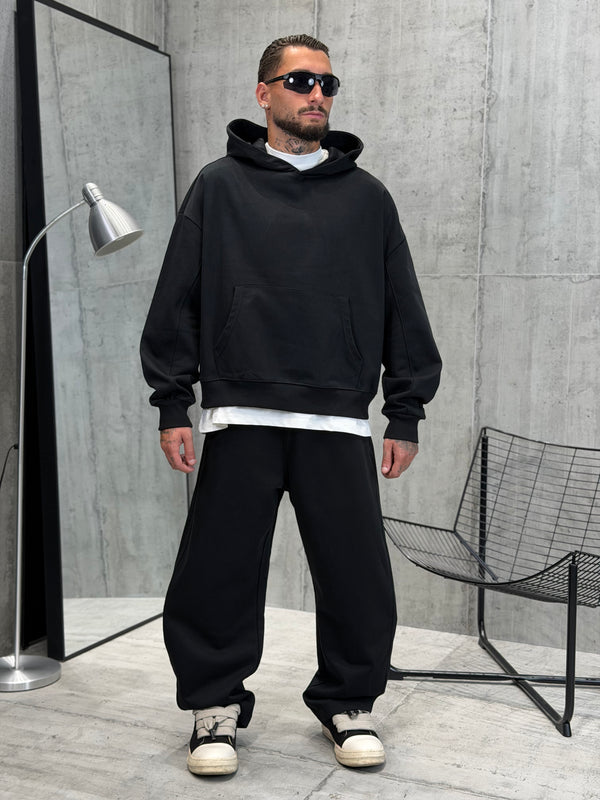 TRACKSUIT COMFY