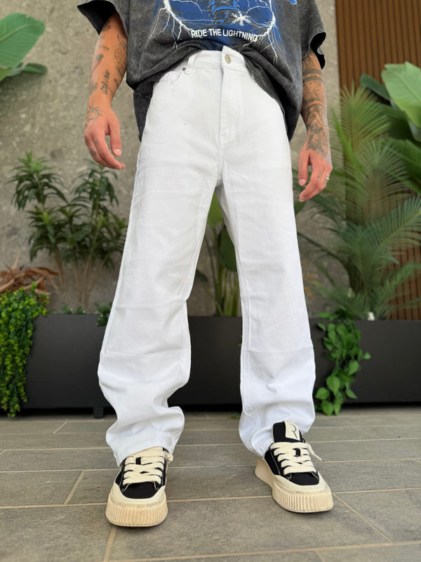 BAGGY TRIPLE WHITE