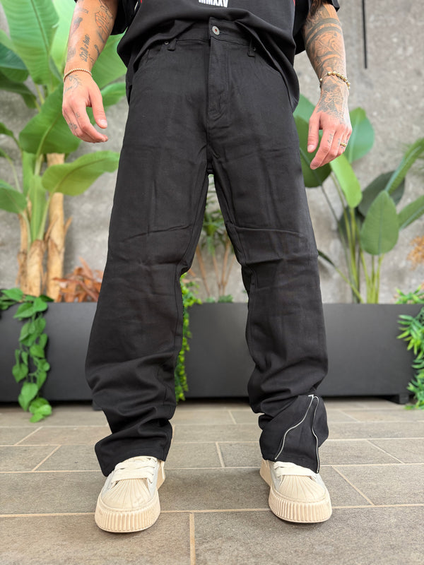 BAGGY BLACK ZIP