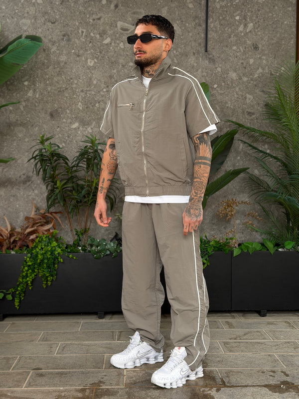 COORDSET LINEAR GREY